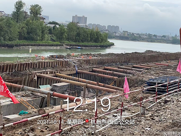 拉森樁與609鋼支撐-湖州港航淥渚大橋項(xiàng)目